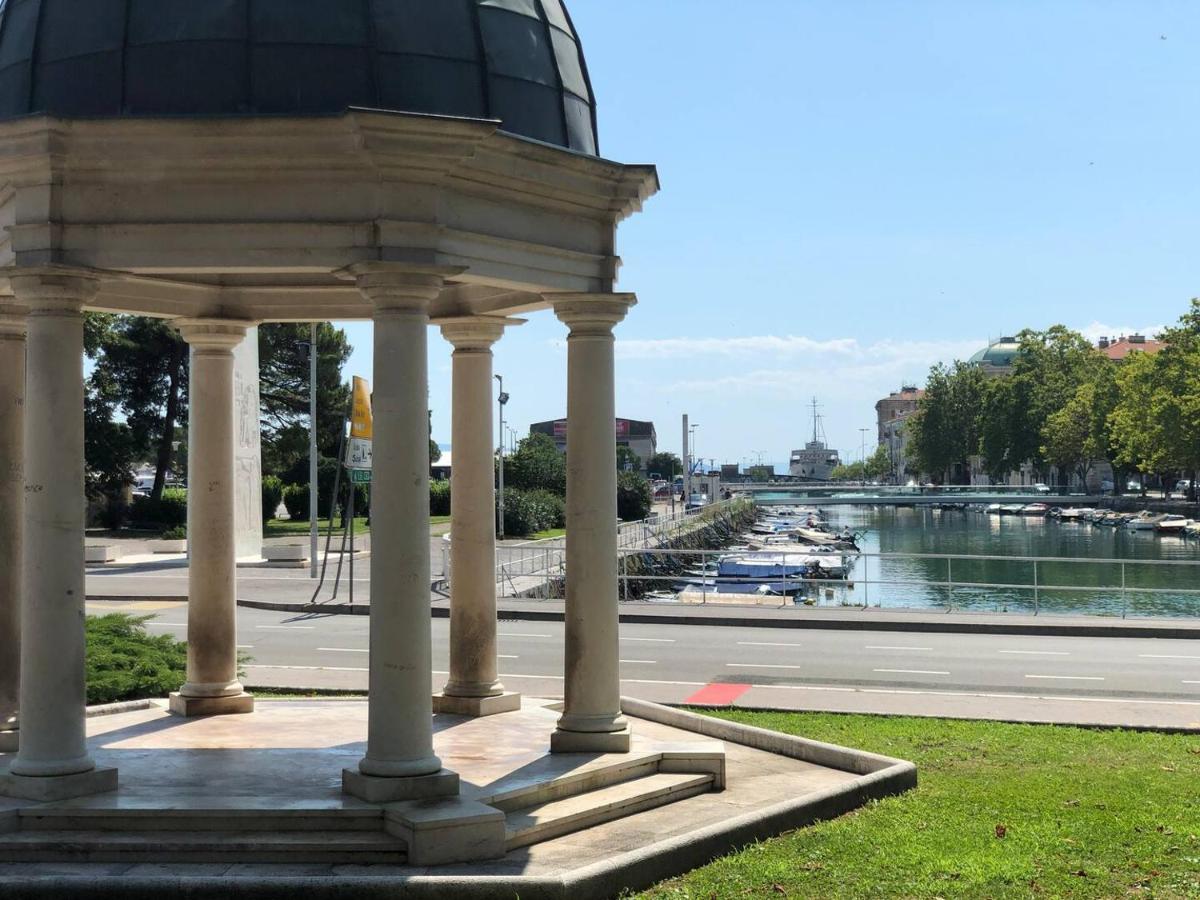 Naval Studio With Garden Rijeka Dış mekan fotoğraf